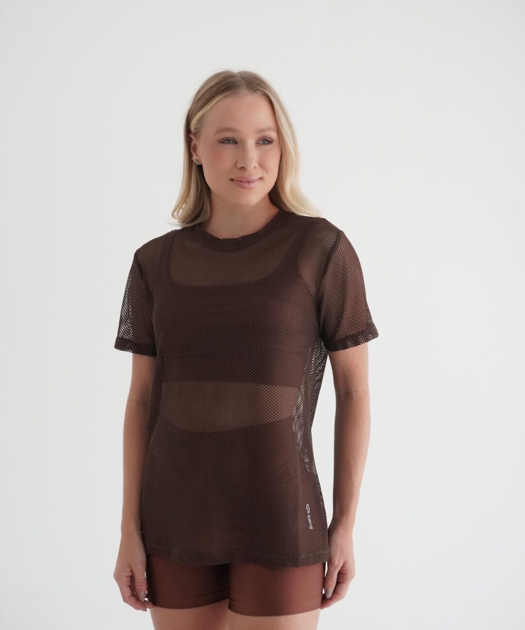 CAMISETÃO OVERSIZED EM TELA MARROM
