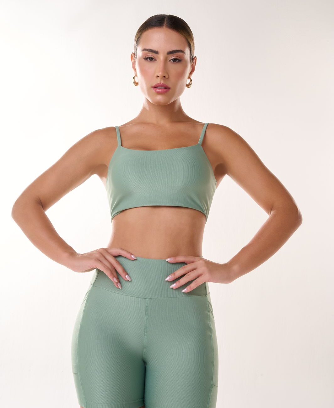 TOP NEW BASIC CANELADO VERDE ALECRIM