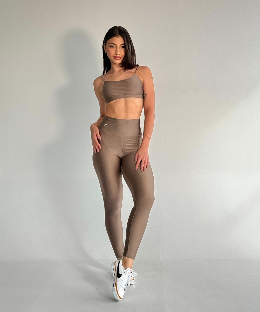 LEGGING TRILOBAL CASTANHO