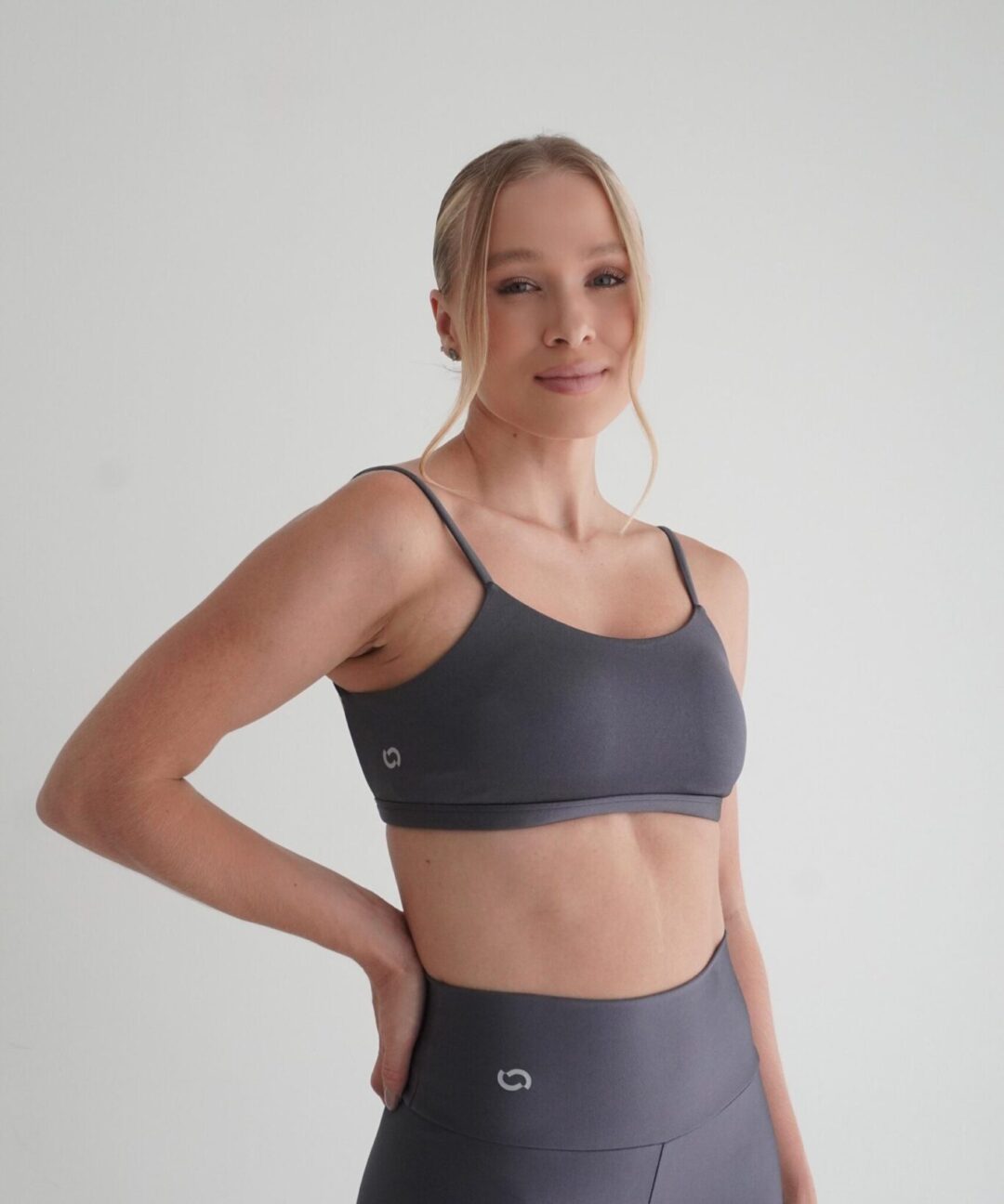 TOP TRILOBAL LUNA CINZA CARBOX