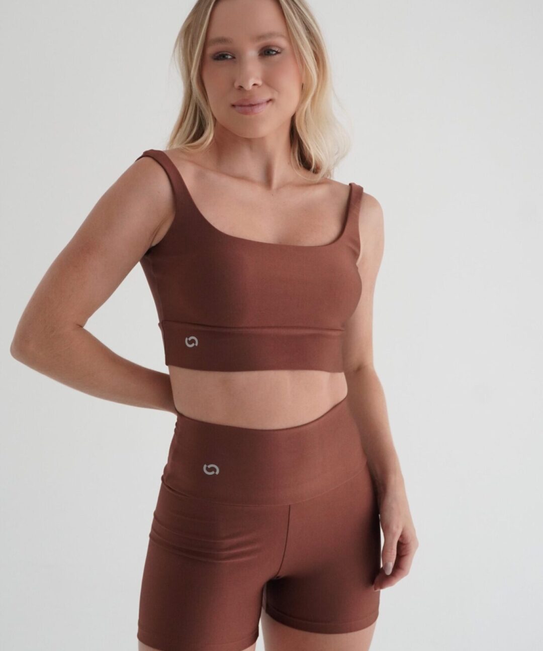 TOP REGATA TRILOBAL CAPPUCCINO