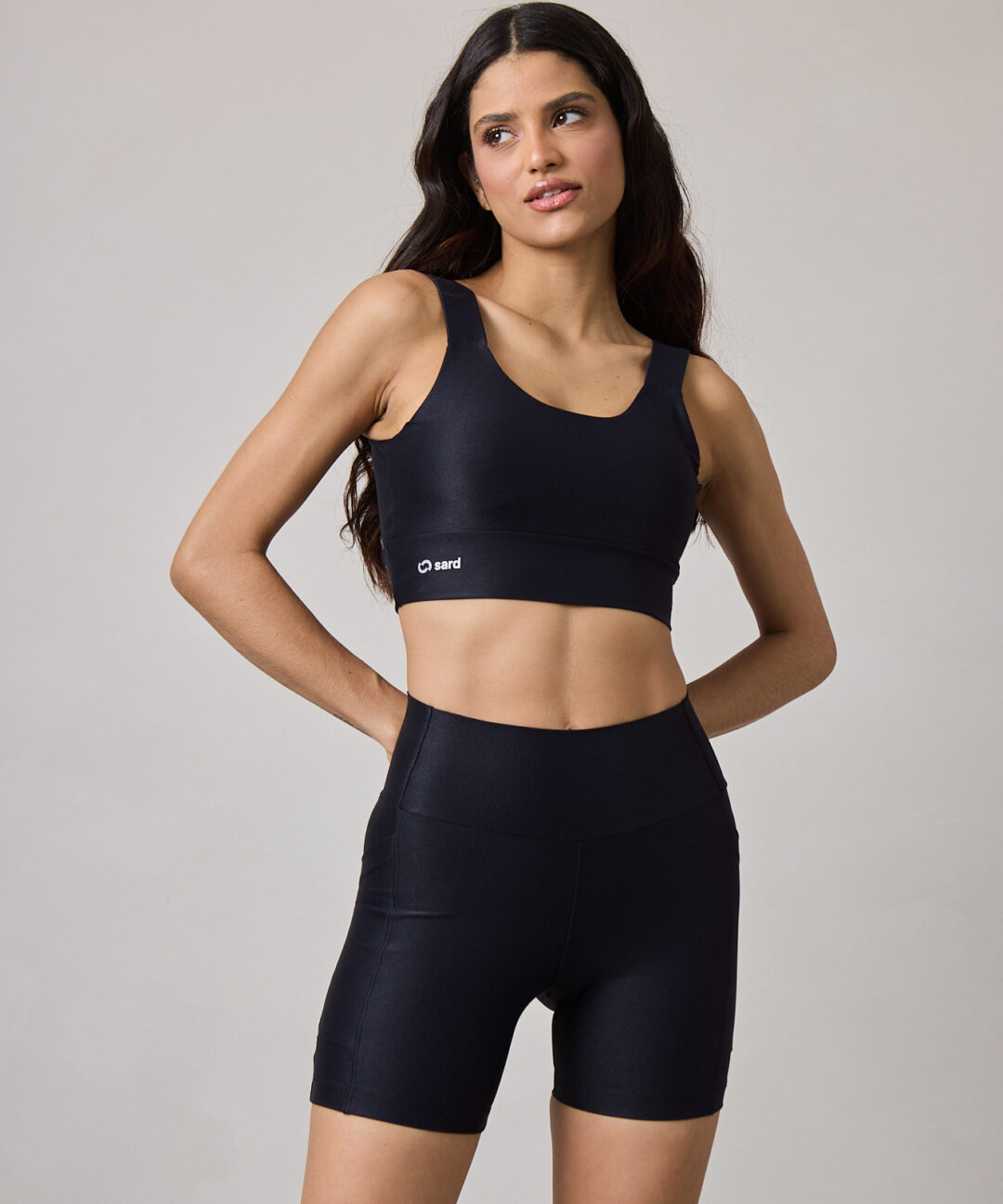 TOP WIND PRETO
