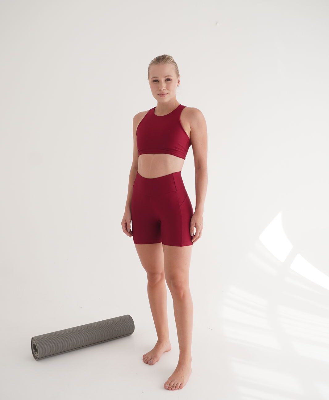 SHORT SMART VERMELHO CARMIM