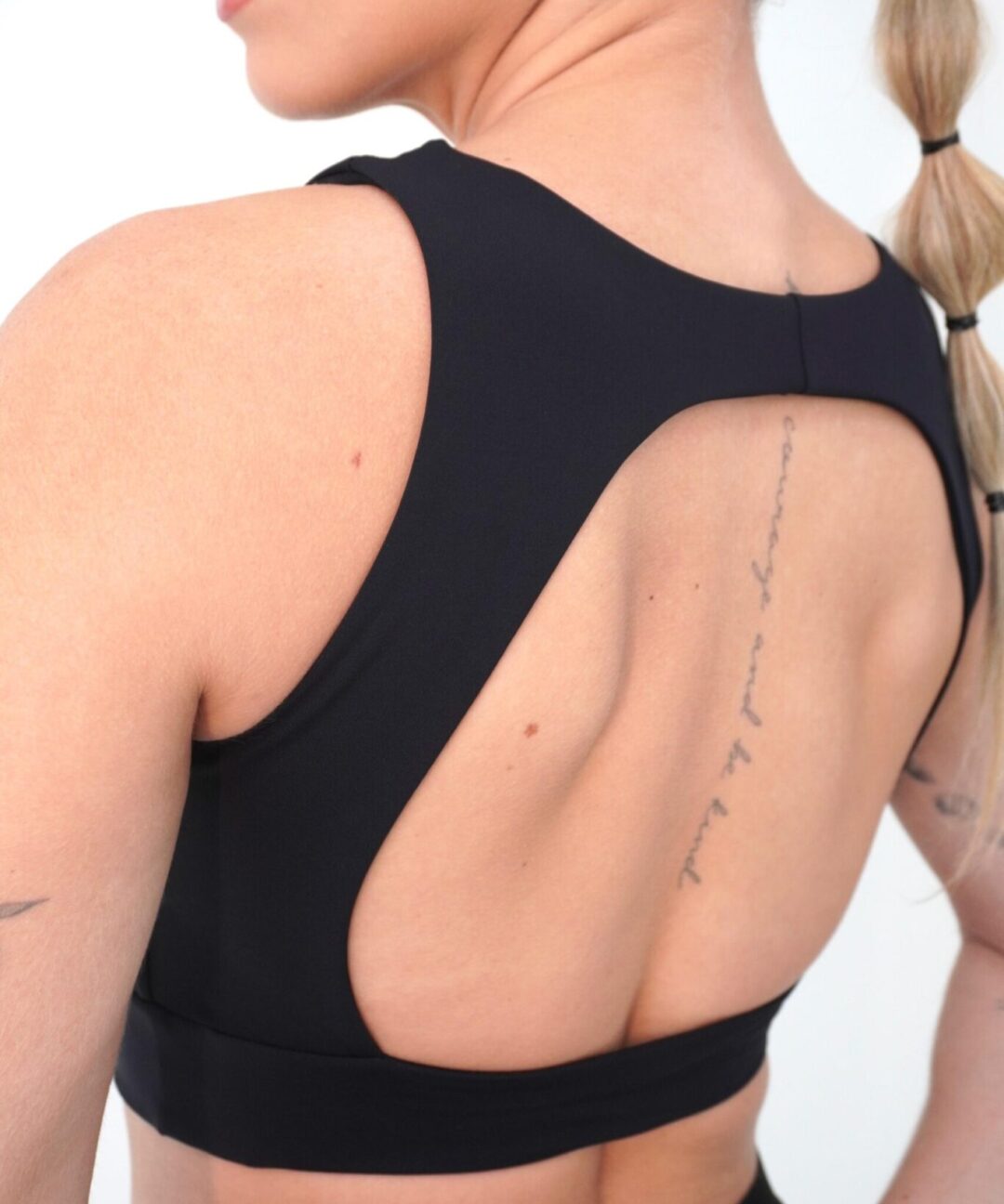 Alternative view de TOP MINIMALIST PRETO