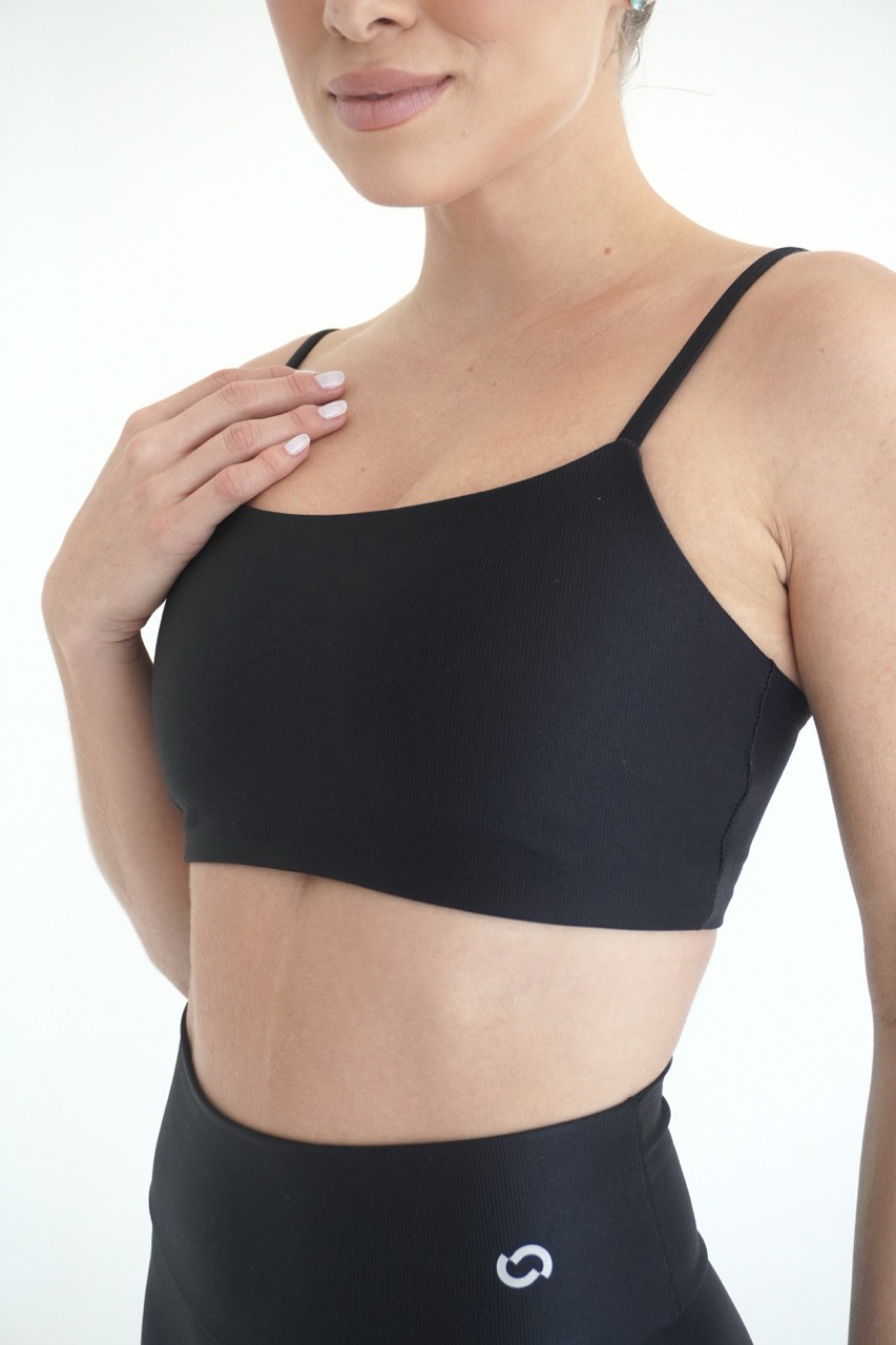 TOP NEW BASIC CANELADO SUPER BLACK