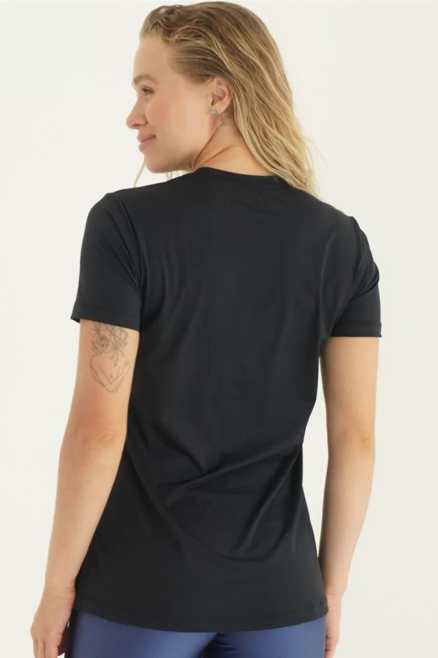 Alternative view de CAMISETA ESSENCIAL PRETO