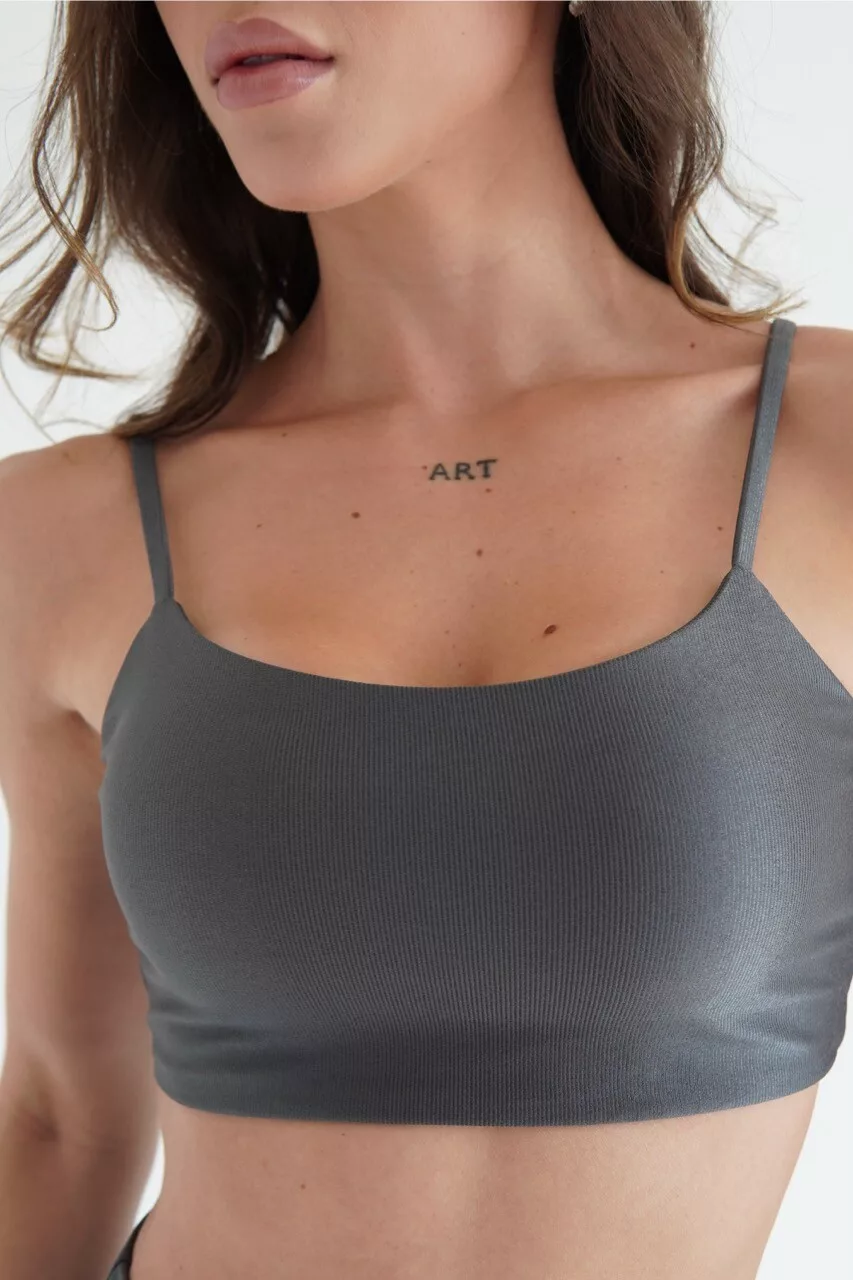 TOP NEW BASIC CANELADO CINZA SPACE