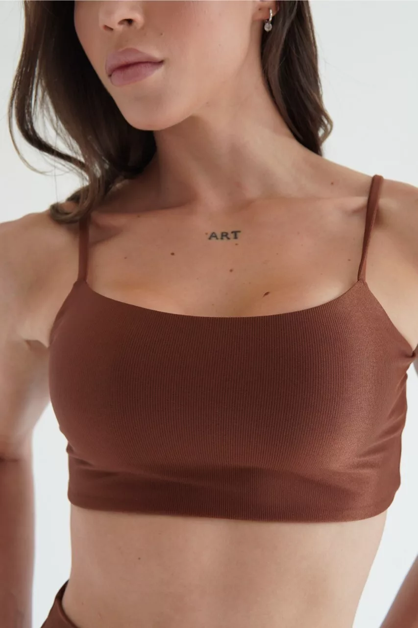 TOP NEW BASIC CANELADO CHOCOLATE