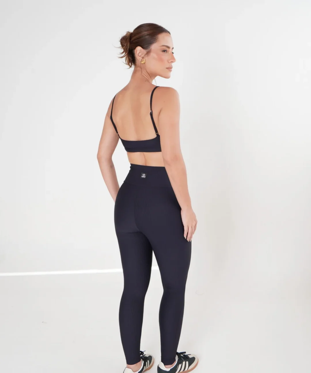 Alternative view de LEGGING CANELADO BALANCE PRETO