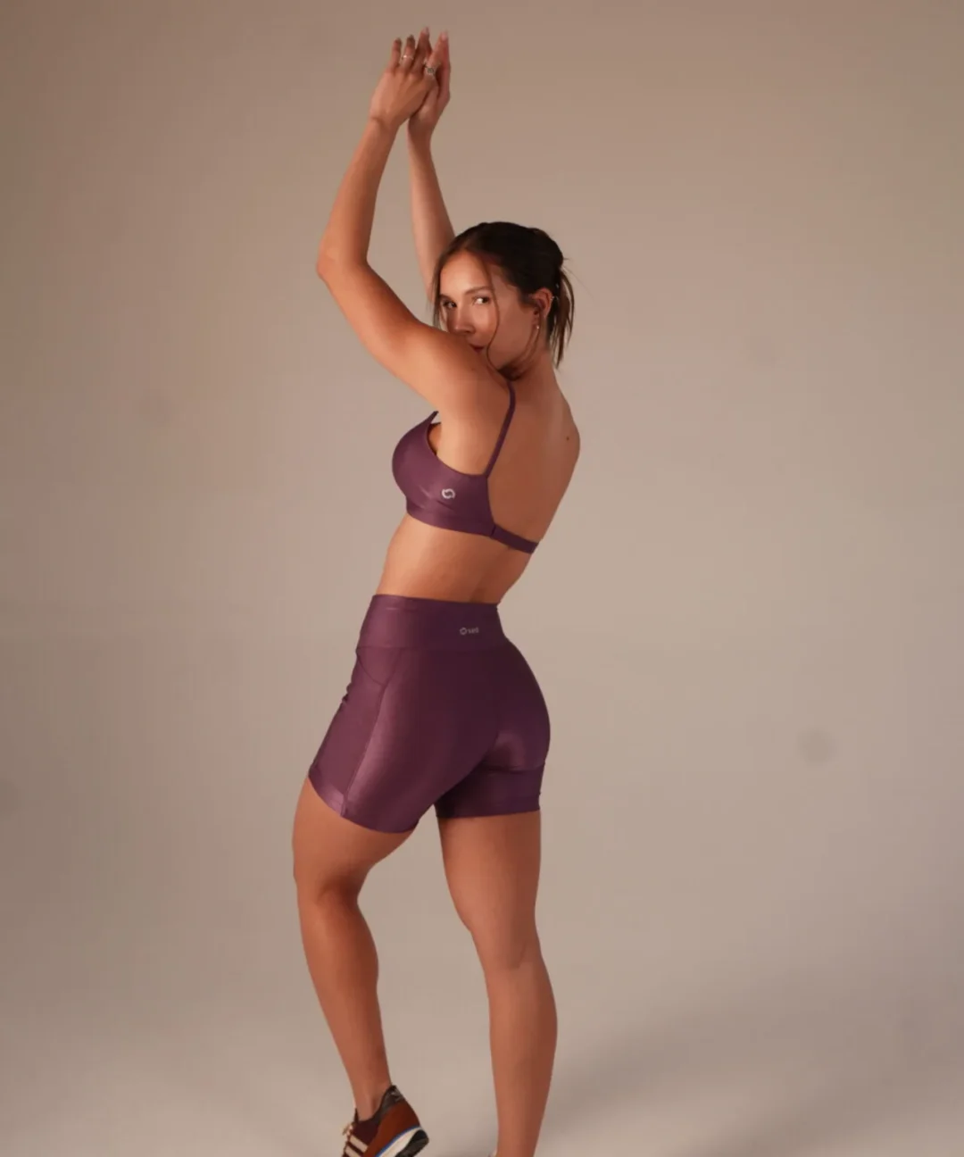 Alternative view de SHORT NATURALLY FIGO