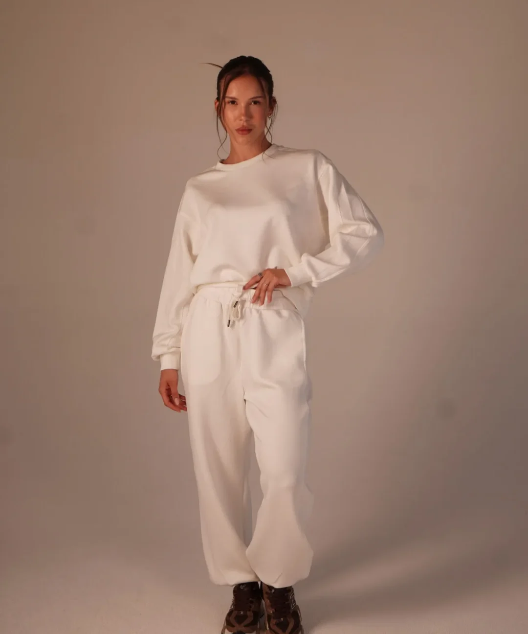 CONJUNTO RIB JOGGER OFF WHITE