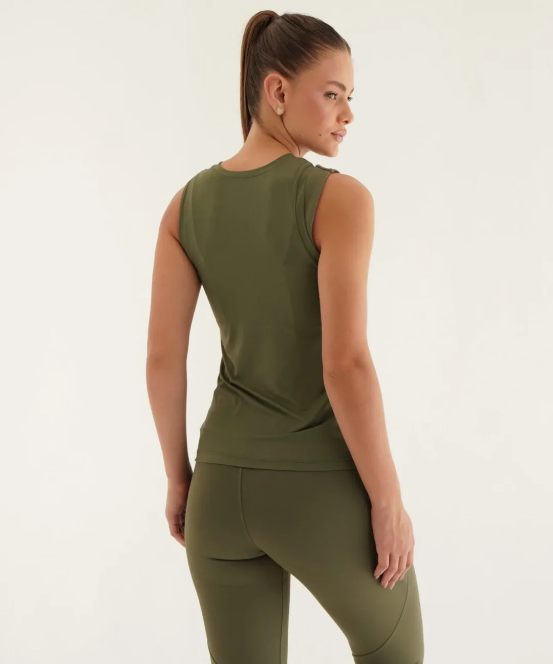 Alternative view de REGATA  WIND ARMY GREEN