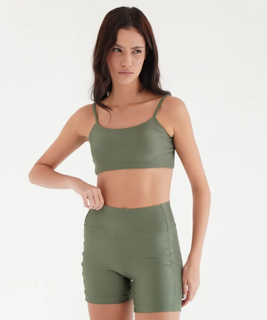 SHORT NATURALLY  VERDE CROCO