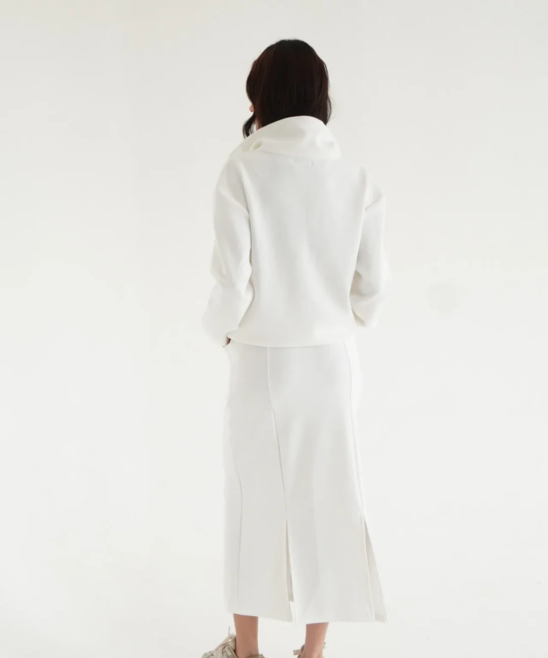 Alternative view de CONJUNTO LONG SKIRT OFF WHITE