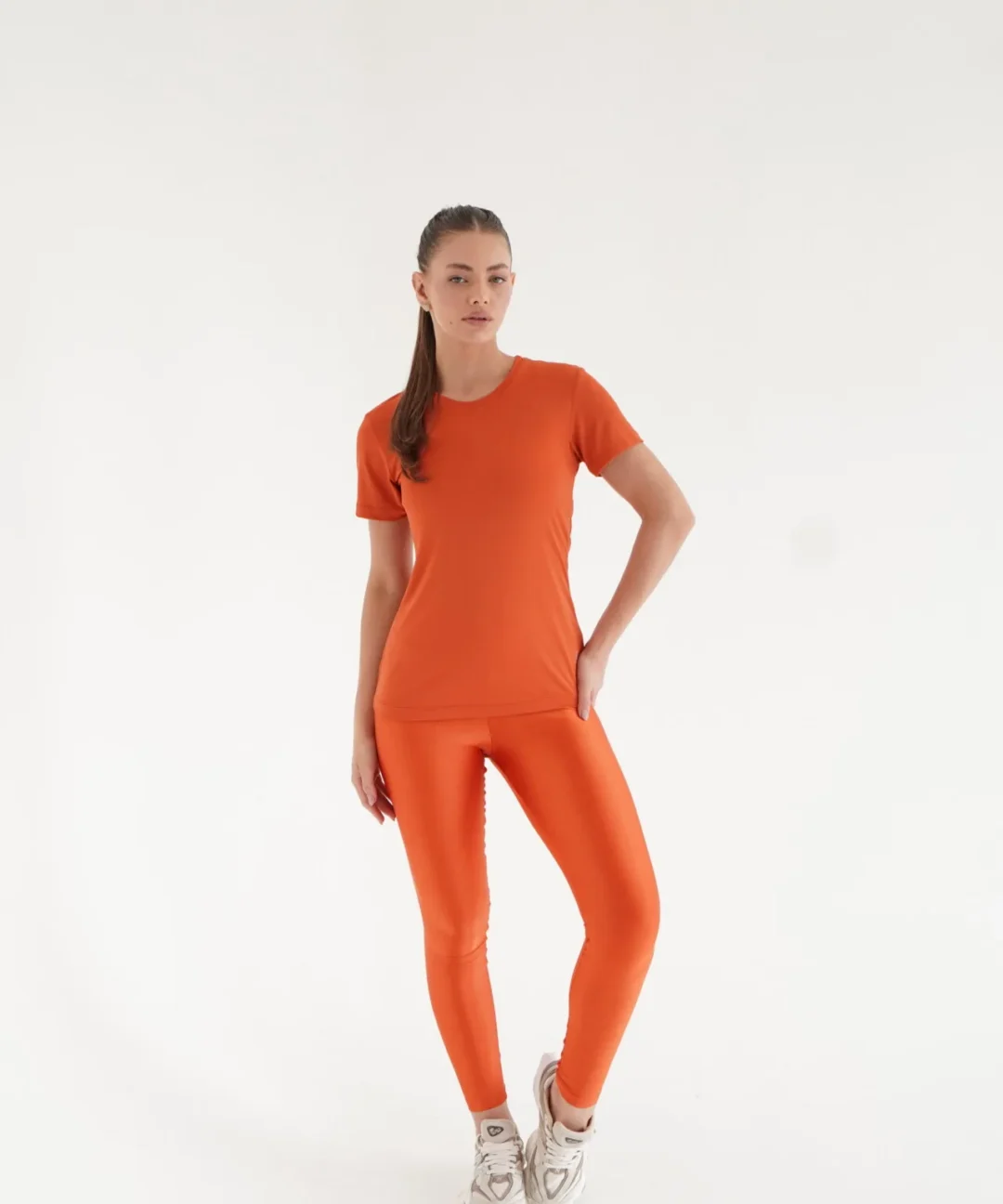CAMISETA BASIC PÁPRICA